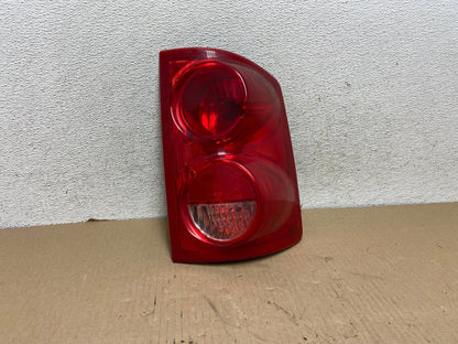 2005-2011 Dodge Dakota Right Passenger Rh Side Tail Light AG7944 LK0
