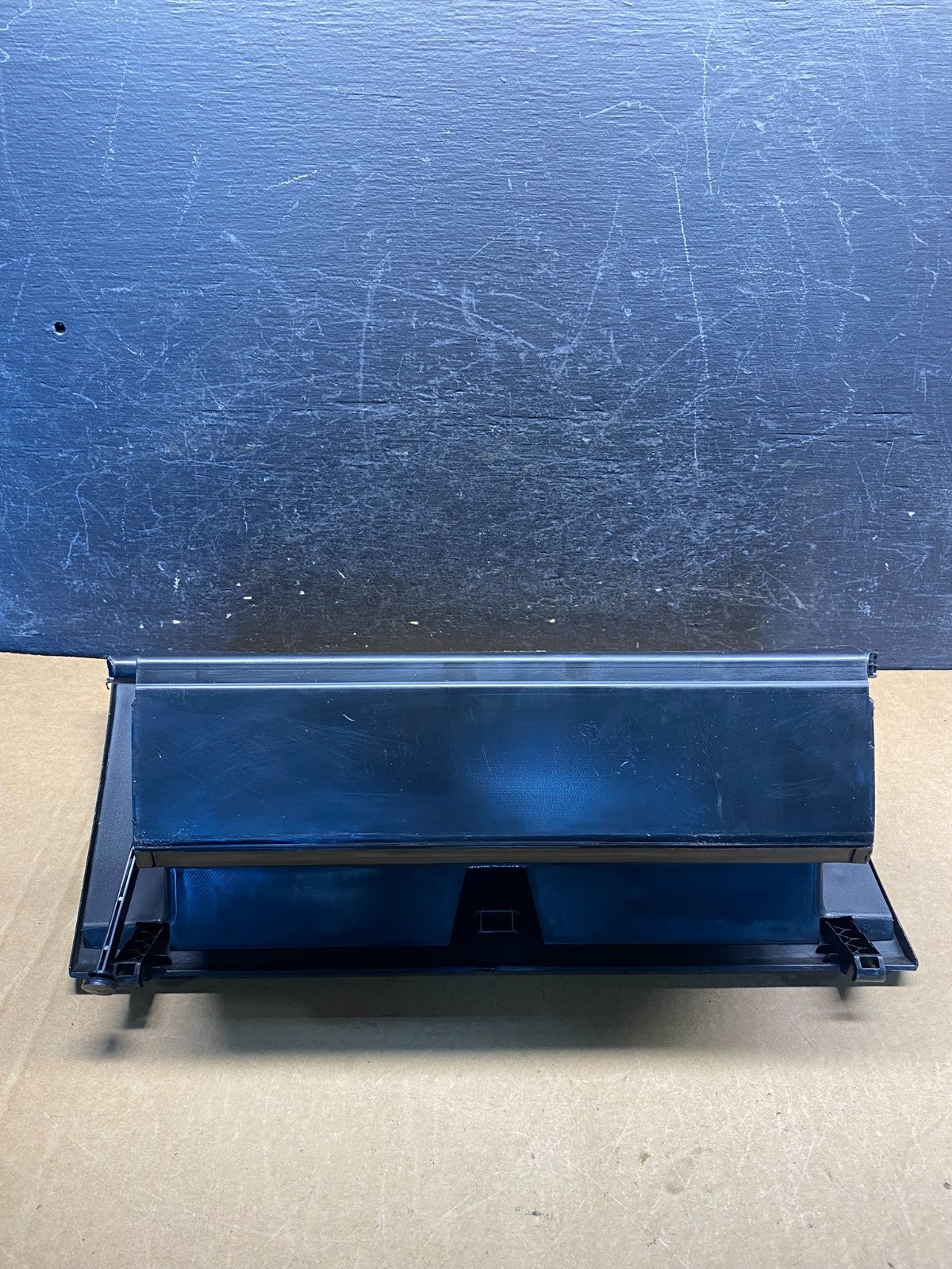2016 to 2020 Chevrolet Malibu Right Passenger Side Glove Box AH6970 DG4