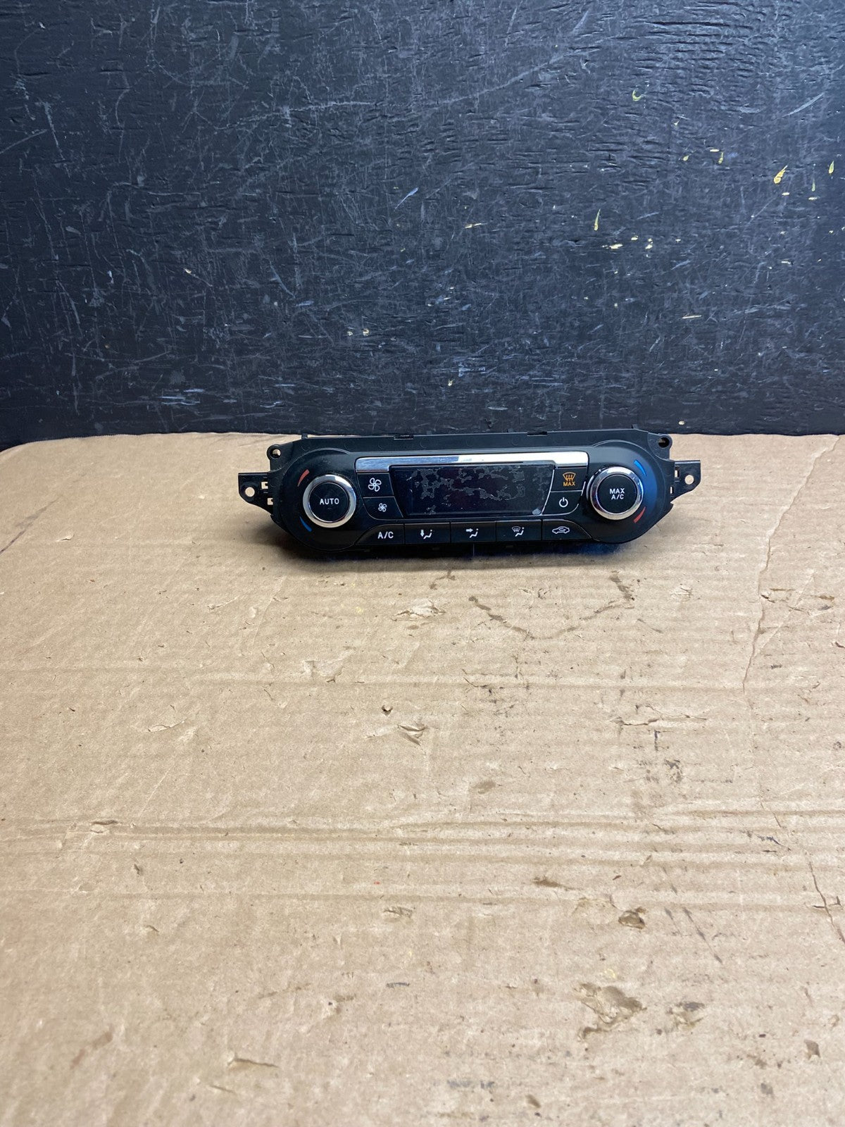 2013 to 2016 Ford C-Max A/C Heater Climate Control Panel AF2122 DG0