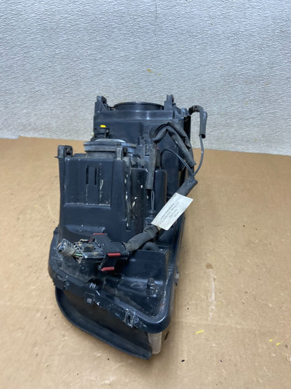 2003 to 2006 Volvo XC90 Right Passenger Rh Side Headlight Halogen Z6946 DW8