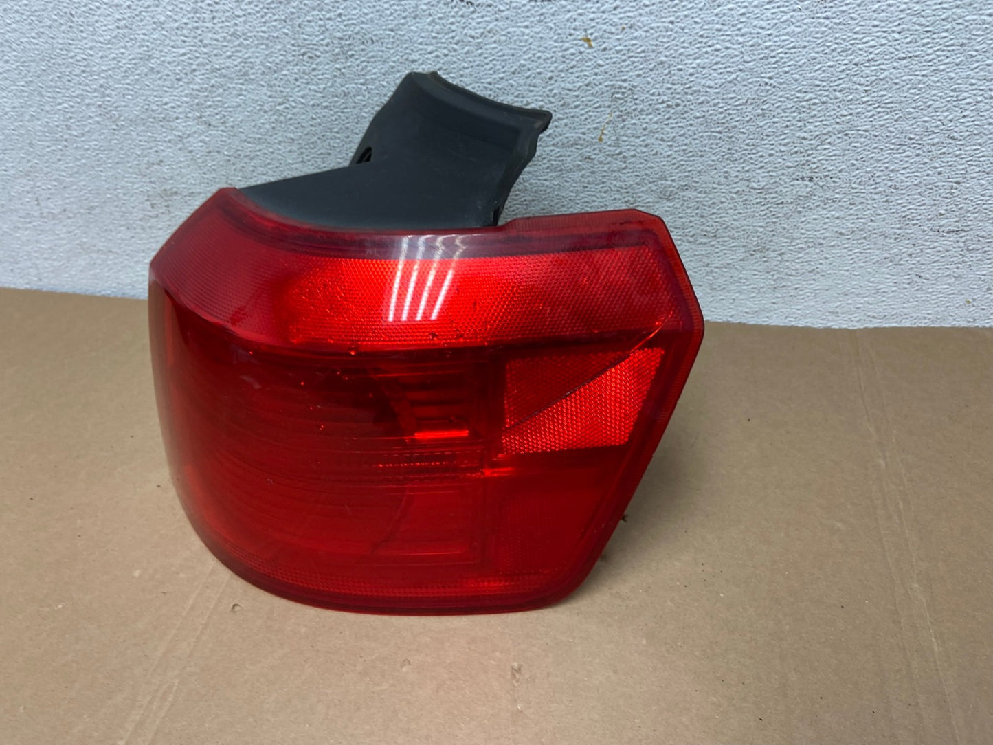 2010 to 2017 GMC Terrain Halogen Right Passenger Rh Side Tail Light AD7843 LK1