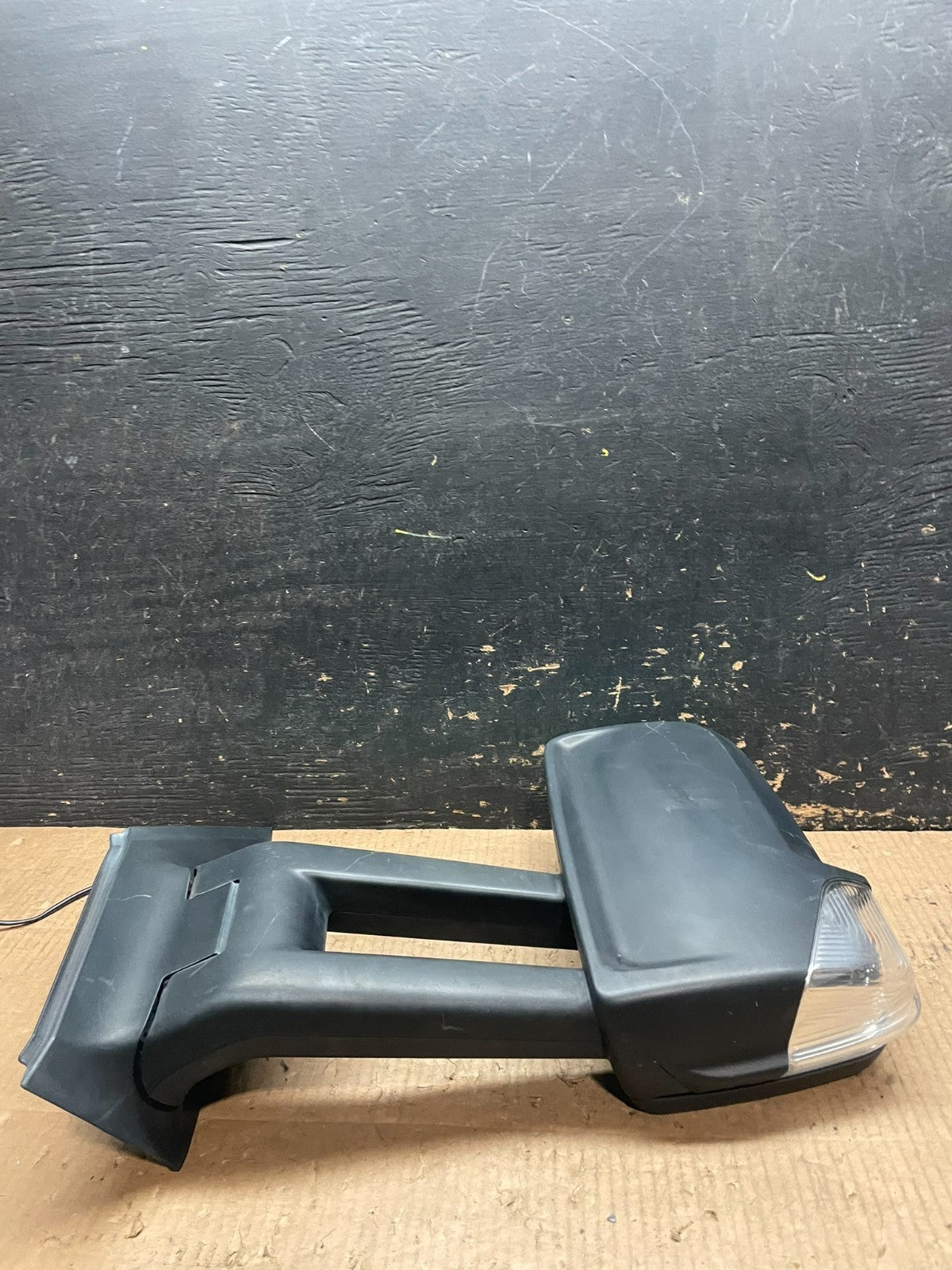 2007 to 2018 Mercedes-Benz Sprinter Left Driver Side View Door Mirror Y6337 DG3
