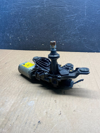 2011 to 2019 Ford Explorer Rear Windshield Wiper Motor AG1502 DW3