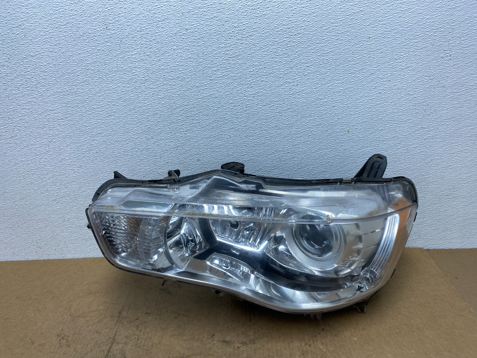 Xenon 2010-2013 Mitsubishi Outlander Left Driver LH Headlight OEM ac3415 DG0