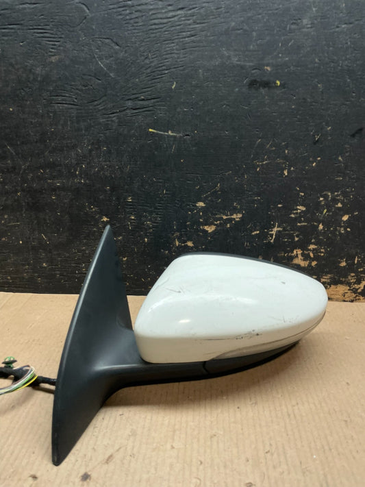 2009 to 2012 Volkswagen CC Left Driver LH Power Door View Mirror OEM AA2006 MS0