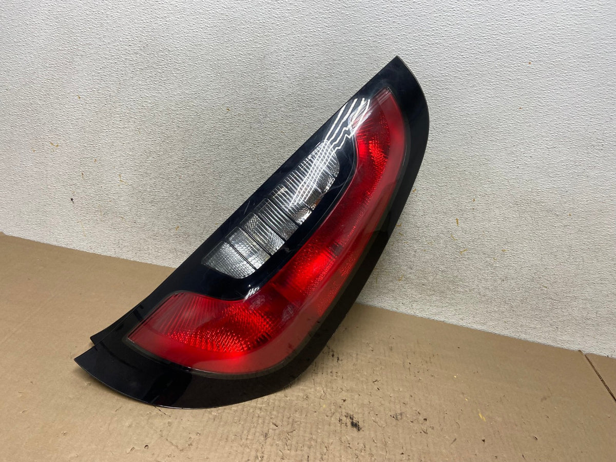 2014 to 2019 Kia Soul Right Passenger Rh Side Tail Light AI2498 LK0