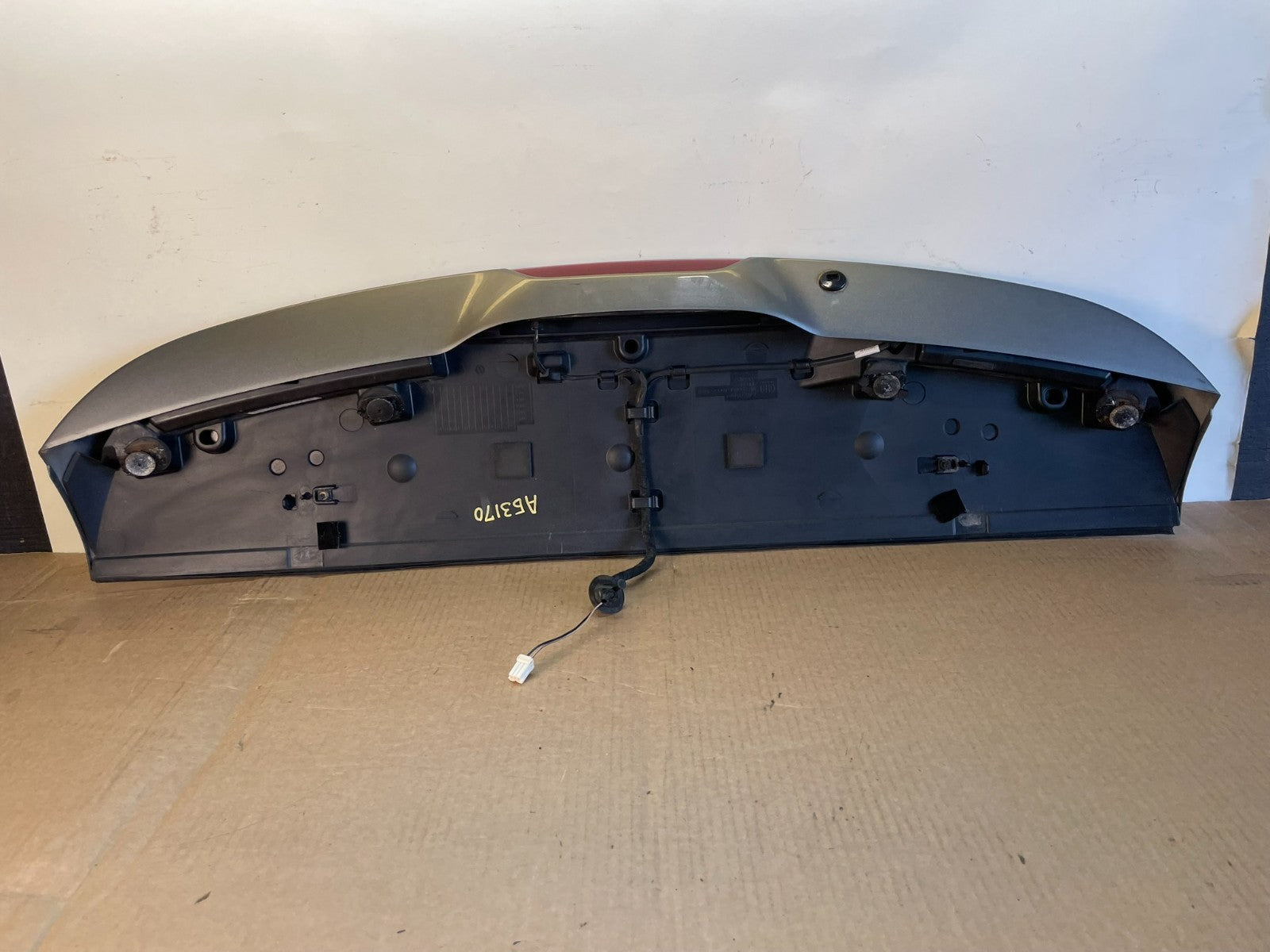 2011 to 2013 Jeep Grand Cherokee Rear Spoiler Wing AG3170 DG6