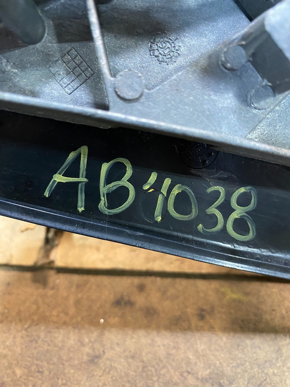 2007 to 2011 Volvo S40 V50 Right Passenger RH View Door Mirror AB4038 MS11