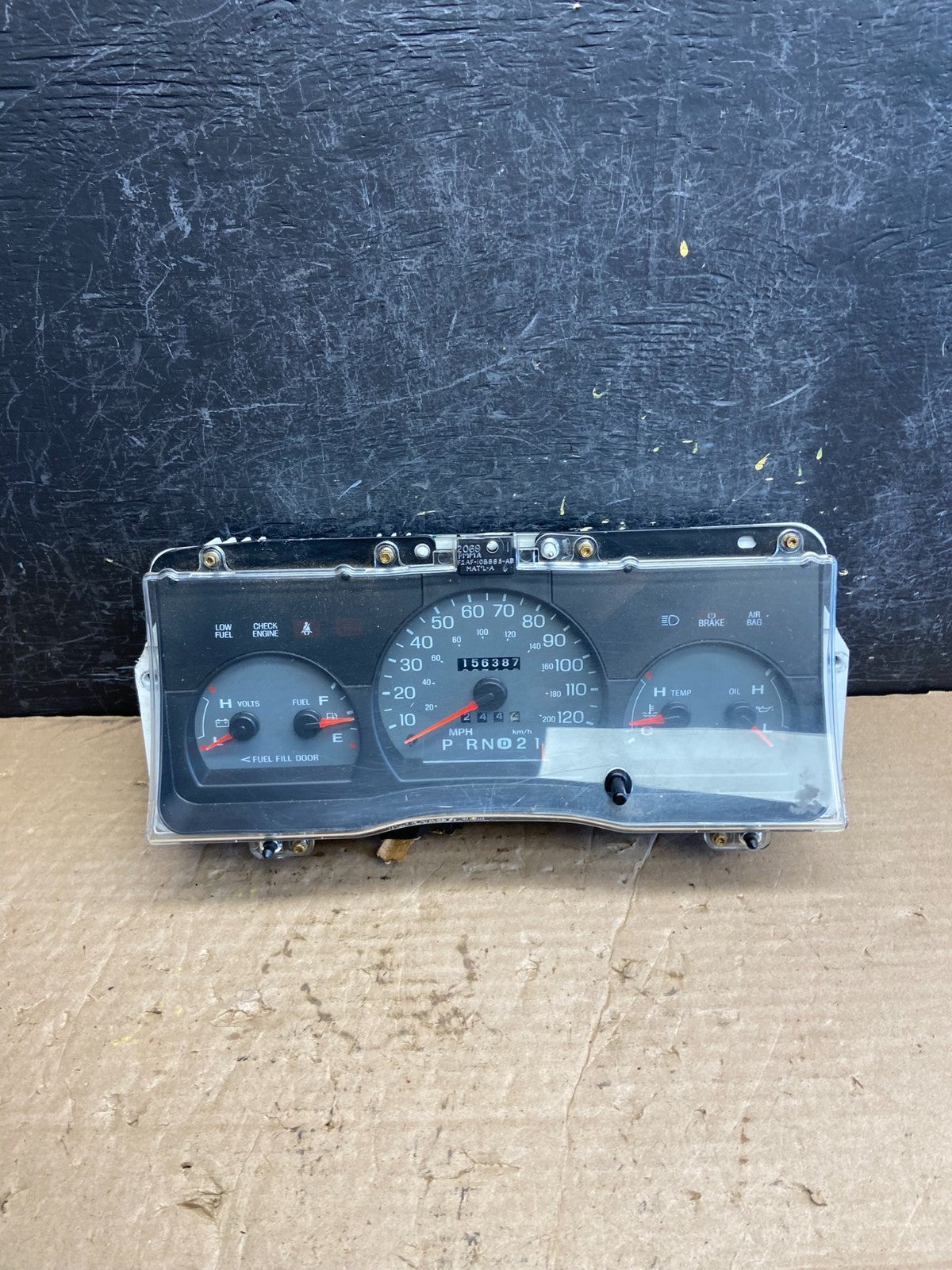 2001 to 2005 Mercury Grand Marquis Speedometer Cluster Gauge af2397 DG0