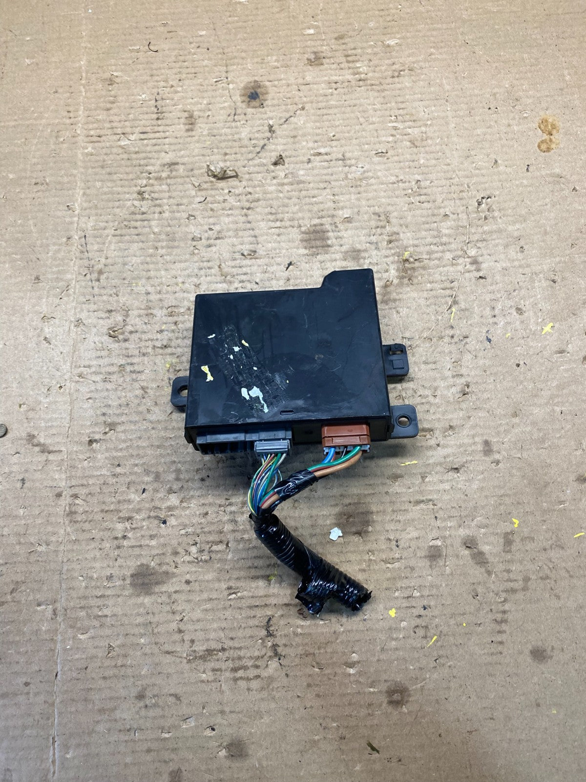 2008 - 2010 Honda Odyssey Rear Right Passenger Sliding Door Module R2638 DG0