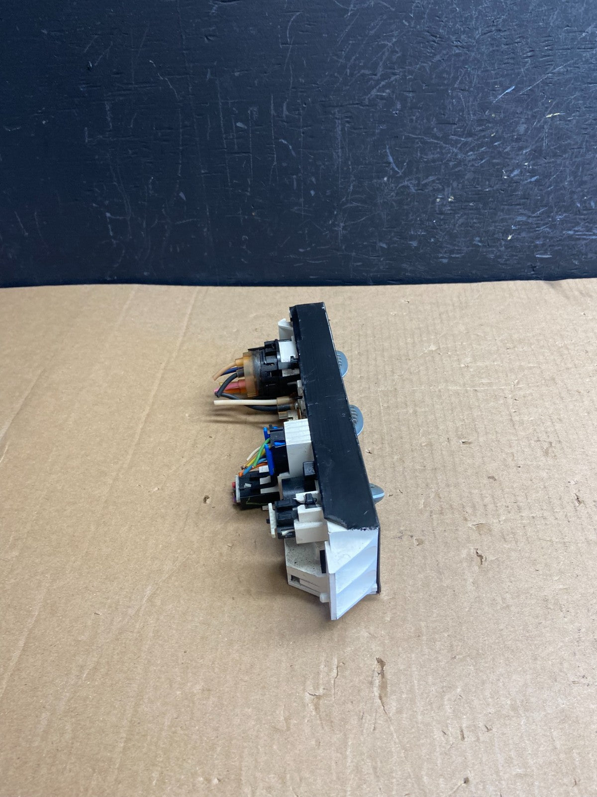 2001 - 2007 GMC Chevrolet Express 1500 Climate Control A/C AE4451 DG1