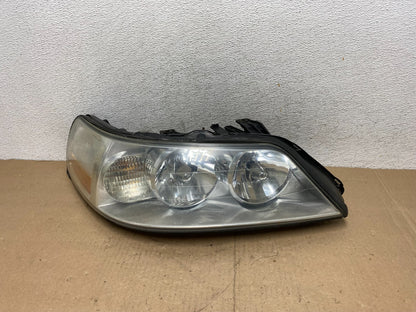 2005 to 2011 Lincoln Town Car Right Passenger Rh Side Headlight AG4660 DW0