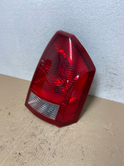 2005 2006 2007 Chrysler 300 Right Passenger Rh Side Tail Light AF5926 LK1