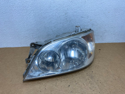 2002 to 2005 Kia Sedona Left Driver LH Side Headlight AD4669 DW2