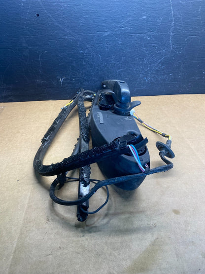 2011-2013 Jeep Grand Cherokee Tailgate Back Door Rear Wiper Motor Wiper AD74513