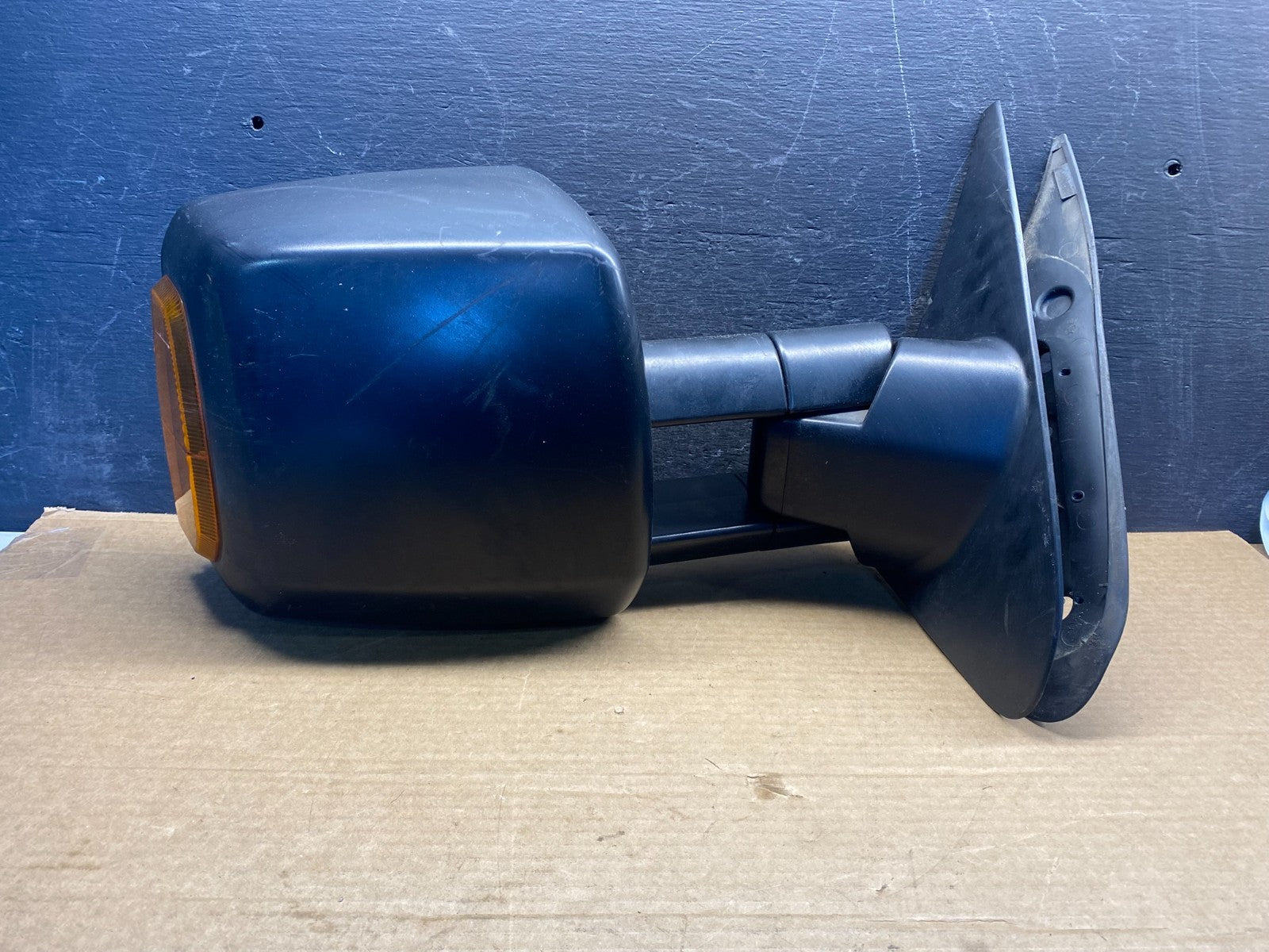 2007 to 2012 Toyota Tundra Right Passenger RH Side Door View Mirror AF7523 DG0