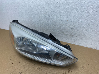 2015-2017 Ford Focus Right Passenger Rh Side Halogen Headlight AF8343 DW1