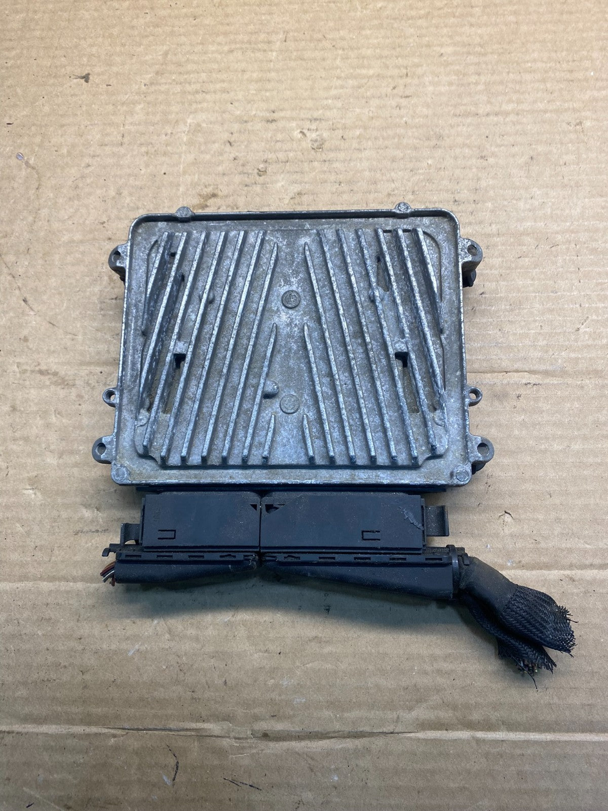 2007 to 2012 Mercedes GL450 ECM ECU Engine Control Module AF7562 DG1