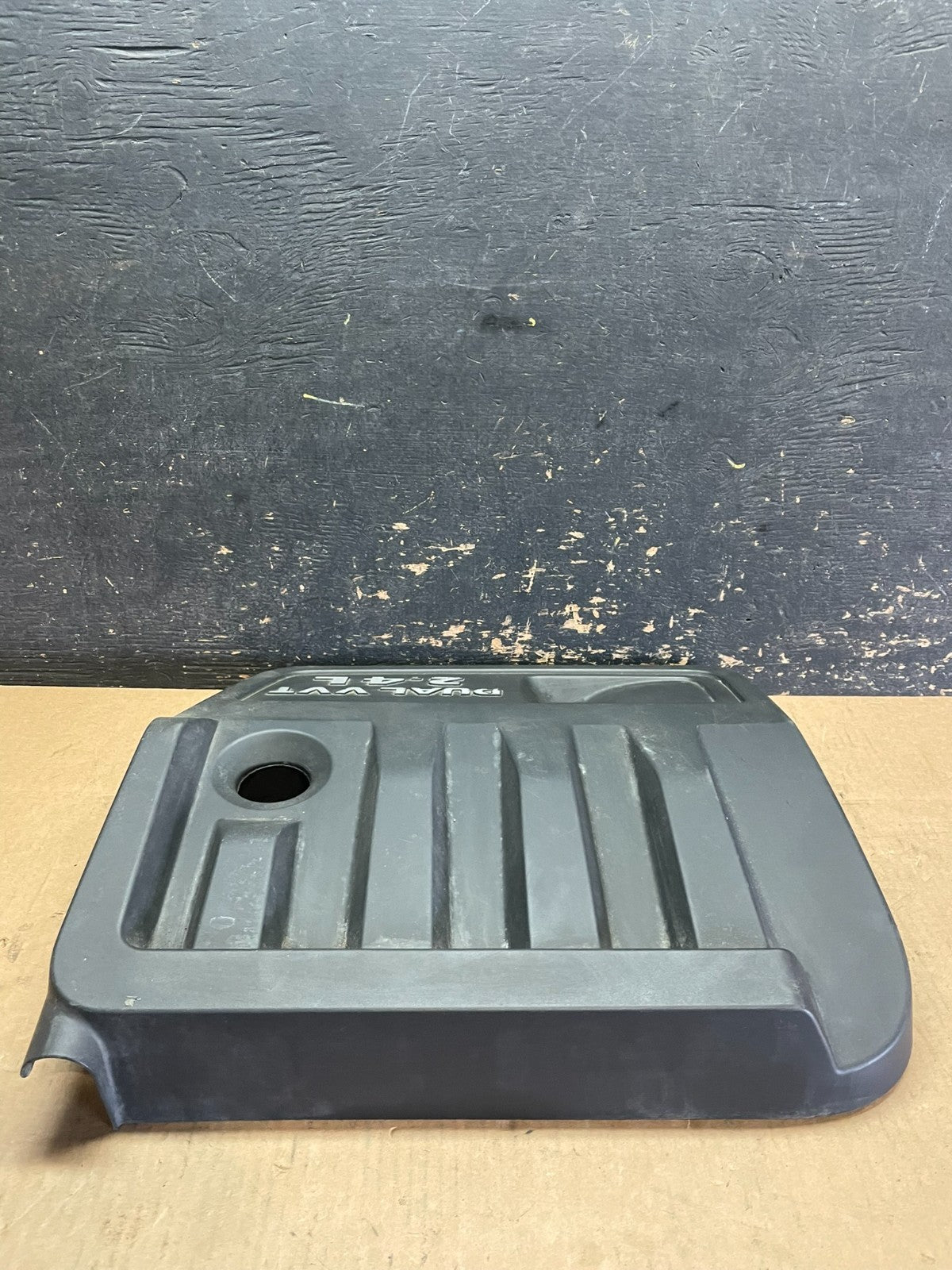 2012 to 2014 Chrysler 200 Engine Cover Top Lid Cover OEM AA2326 DG4