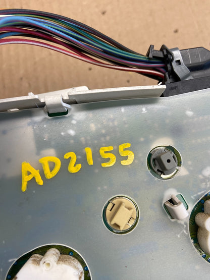 2006 Ford E350 Gauge Speedometer Cluster ad2155 DG7