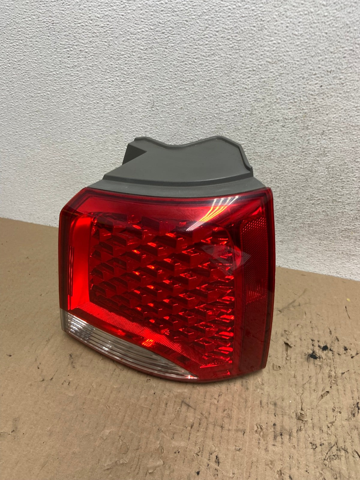 2010 2011 2012 Kia Sorento Right Passenger RH Side Tail Light AF5986 LK0