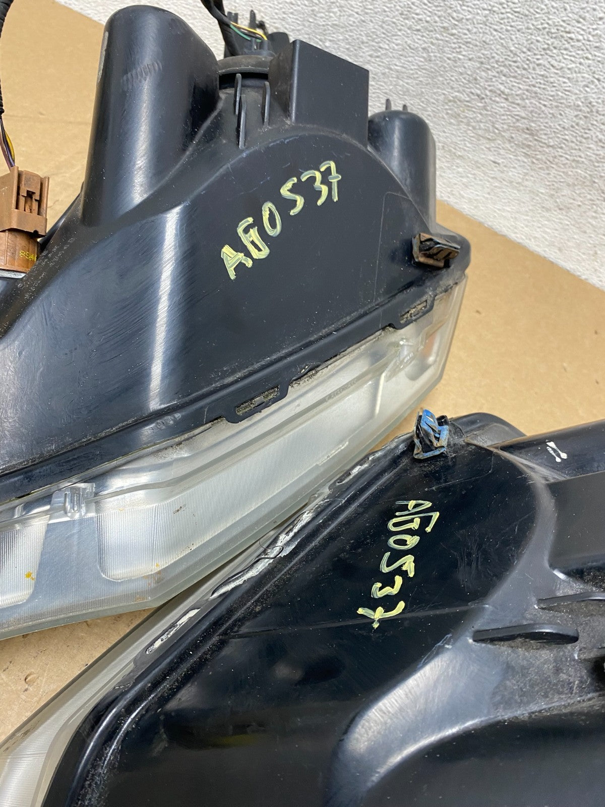 2008 2009 2010 2011 Ford Focus Left+Right Headlights Halogen AG0537 DW14