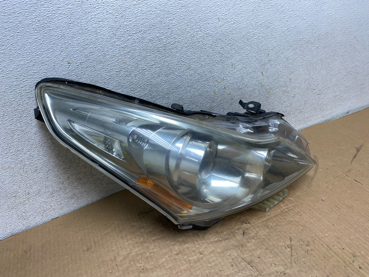 2010-2012 Infiniti G37 Right Passenger Side Xenon HID Headlight AI8156 DW2