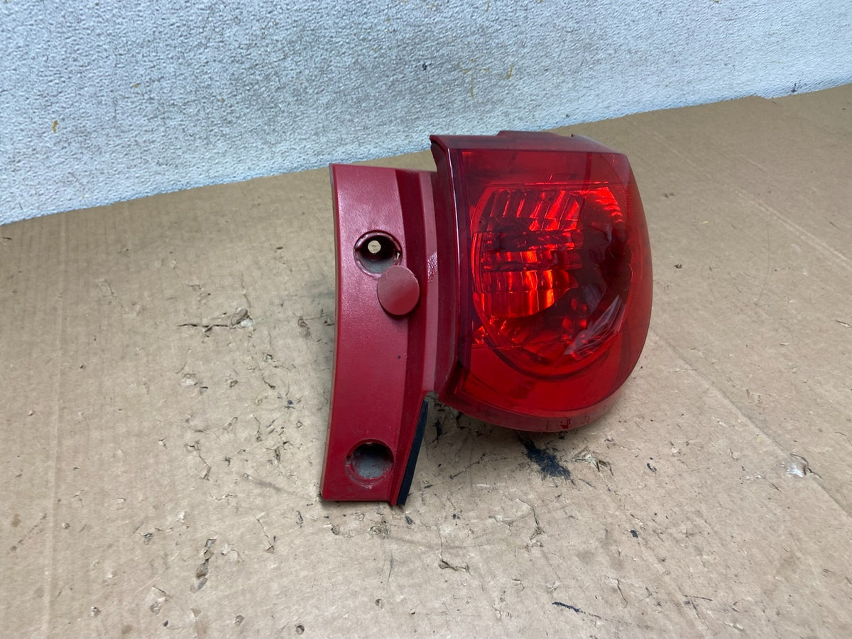 2009 2010 2011 2012 Chevrolet Traverse Right Passenger Tail Light AI9283 LK2