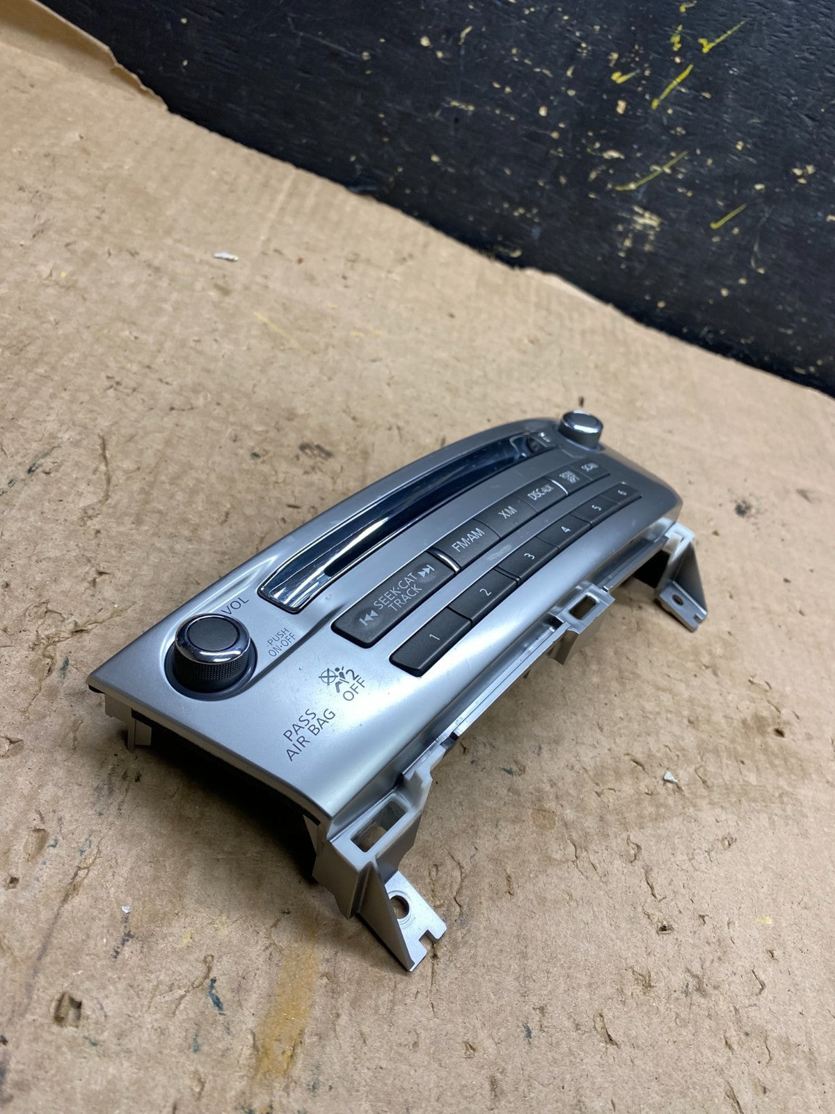 2013 2015 Infiniti JX35 Dashboard Center Radio AM/FM CD Player Z1925 DG1