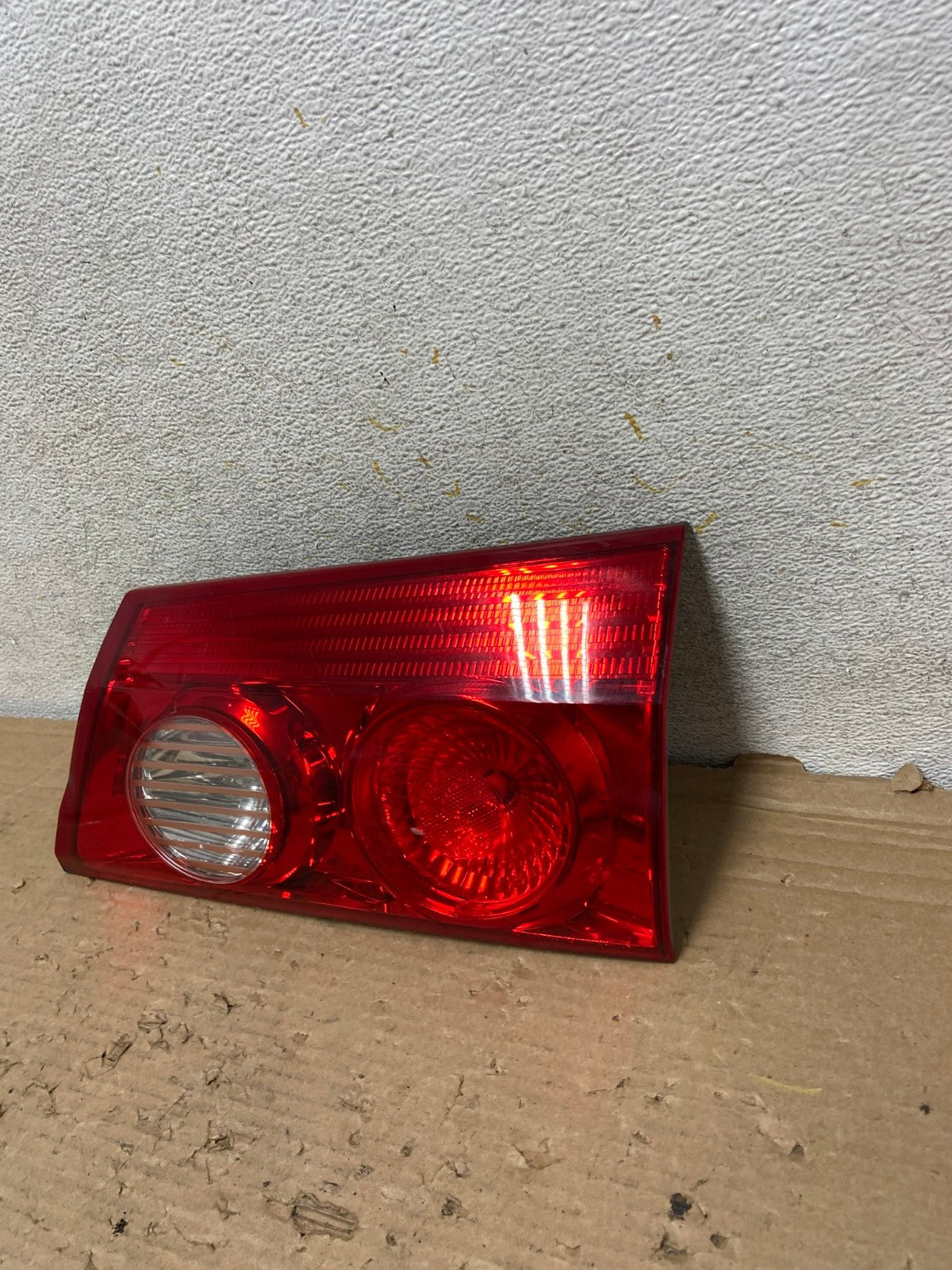 2006 to 2010 Toyota Sienna Right Passenger RH Inner Tail Light AH9145 LK1