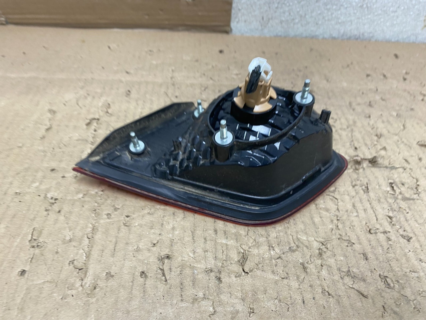 2010-2014 Subaru Legacy Left Driver Lh Side Tail Light Inner U6509 DW3