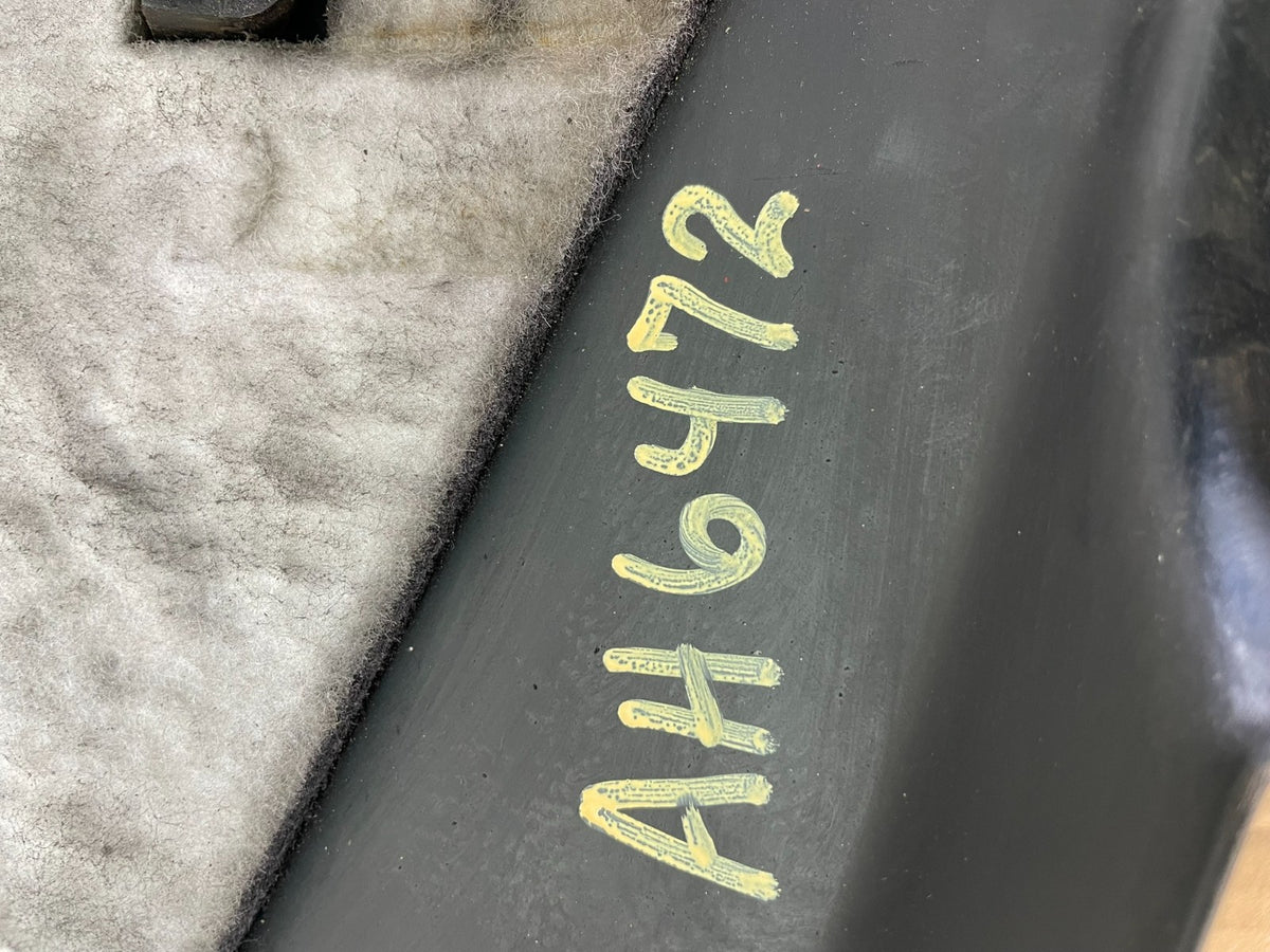 2007 to 2014 Subaru Tribeca 3.0L Factory Engine Cover 14025AA24A AH6472 DG5