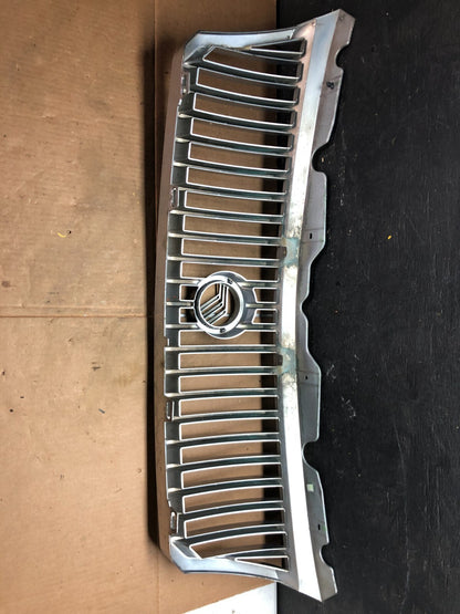 2002 to 2005 Mercury Mountaineer Front Upper Grill Grille Oem A0436 DG13