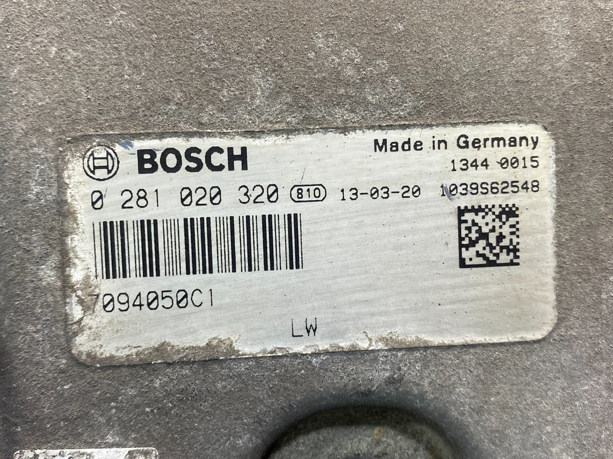 International BOSCH DEF Control Module Unit Bosch 0281020320 7094050C1 AF90052