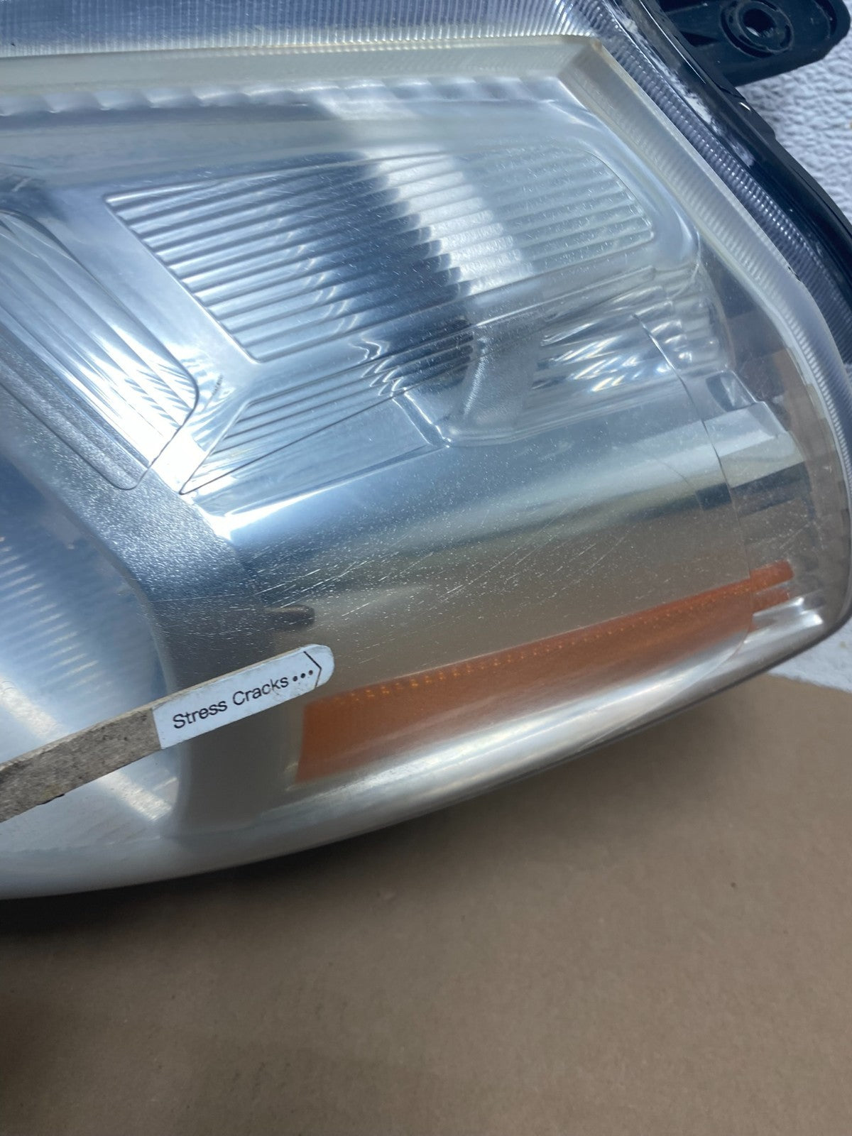 2008 to 2012 Nissan Versa Headlight Halogen Left Driver Lh Side AG5712 DW4