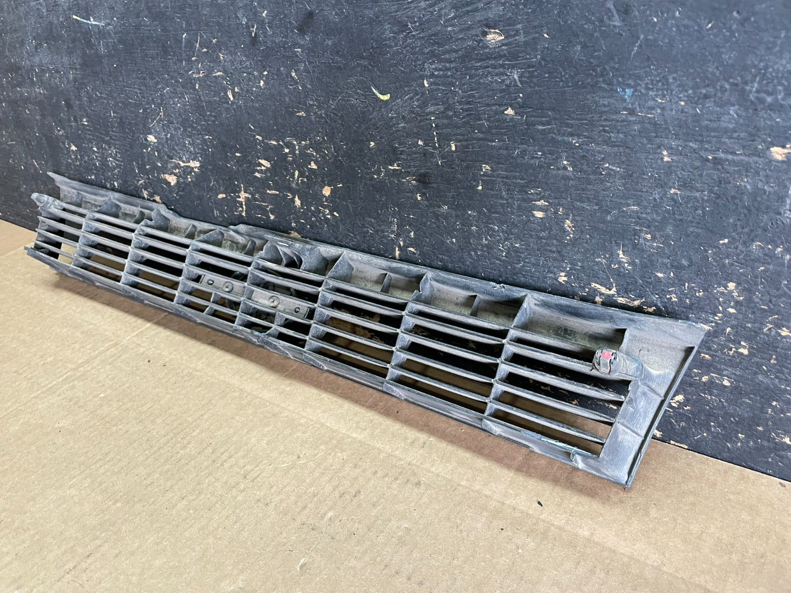 1991 Toyota Corolla Front Upper Grill Grille Oem AA8956 DG5