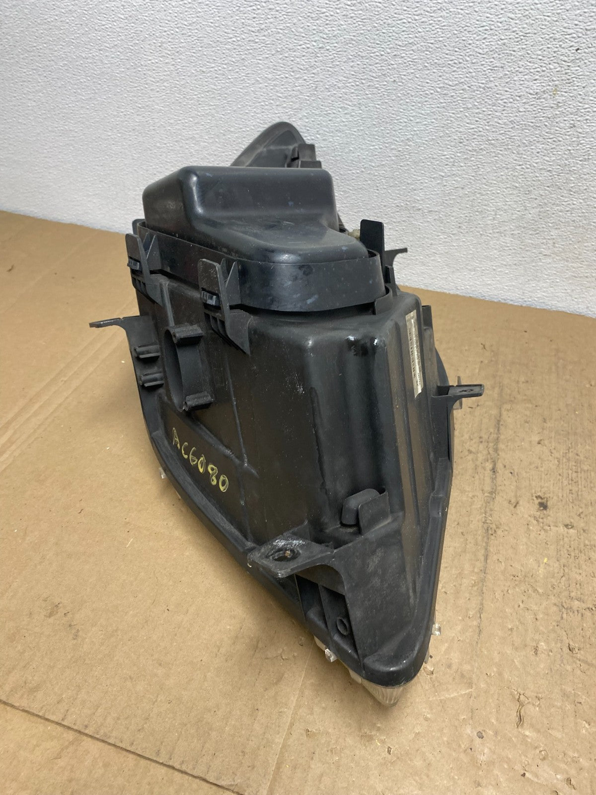 2007 to 2013 Mercedes Sprinter Headlight Left Driver Side Halogen AC6080 DW6