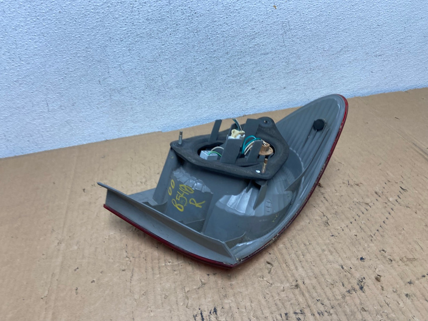 2003 to 2005 Toyota Corolla Right Passenger RH Side Tail Light AD1153 LK5