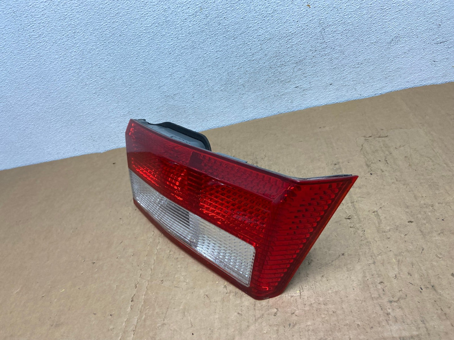 2003-2004 Honda Accord Sedan Left Driver LH Inner Tail Light AD1366 LK1