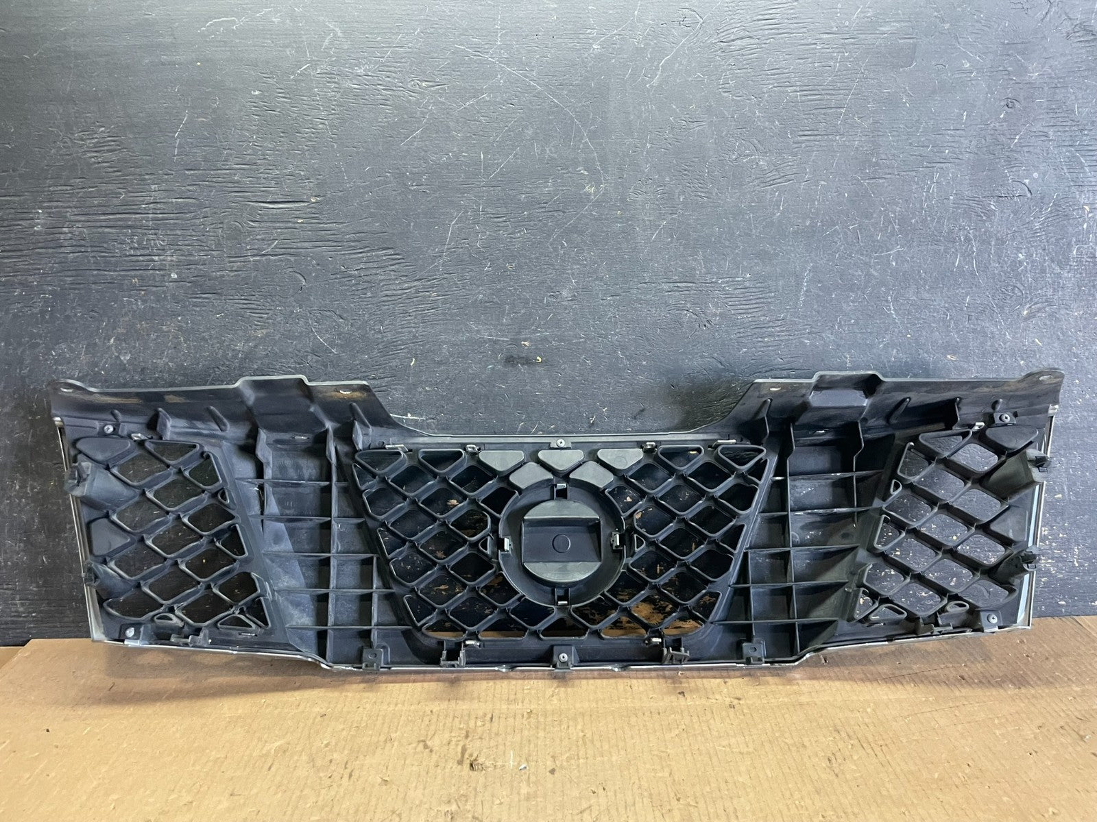 2005 2006 2007 Nissan Pathfinder Chrome Front Upper Grill Grille Oem AA9095 DG5