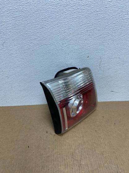 2007 to 2012 GMC Acadia Left Driver Lh Side Tail Light Inner Oem AC1139 DW2