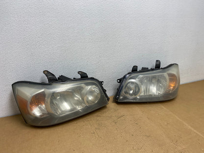 2004 2005 2006 Toyota Highlander Headlights Left+Right Side AC8563 DW2