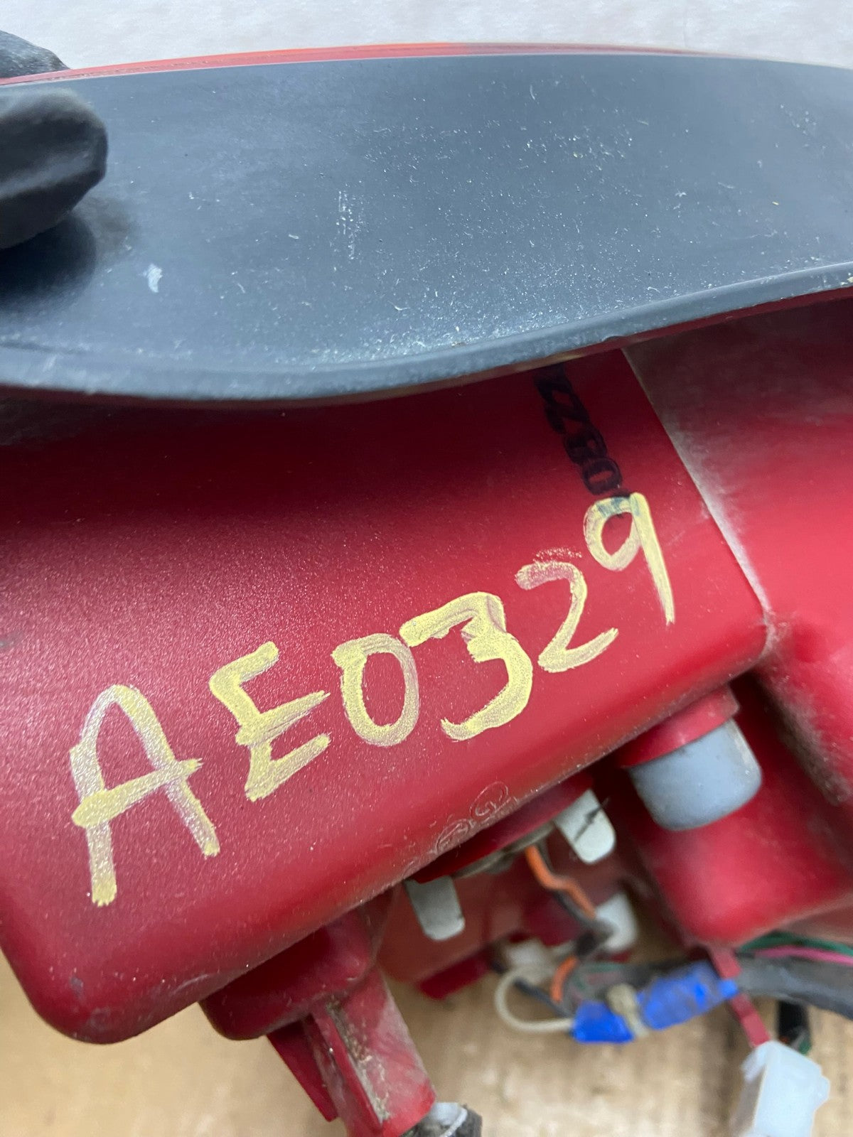 2004 2005 2006 Hyundai Elantra Sedan Left Driver LH Tail Light AE0329 LK8