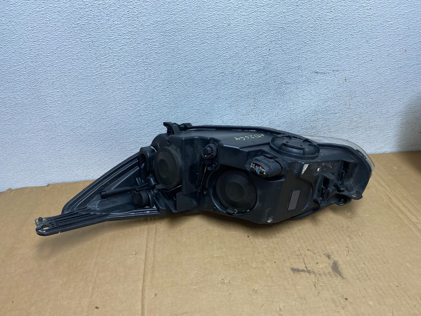2012 2013 2014 Ford Focus Right Passenger Rh Side Headlight AD2664 DW5