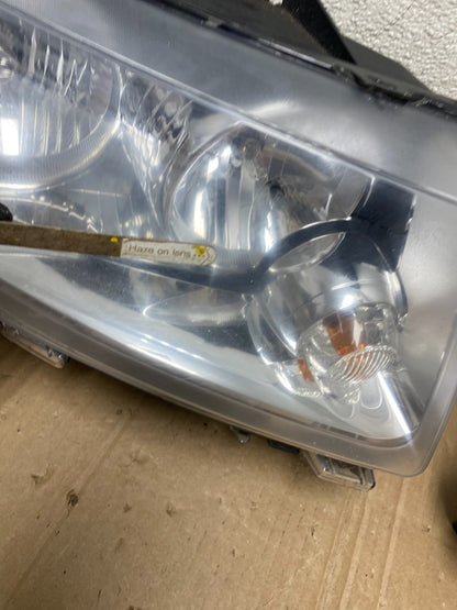 2011-2013 Jeep Grand Cherokee Left+Right Halogen Headlights T8174 DW8
