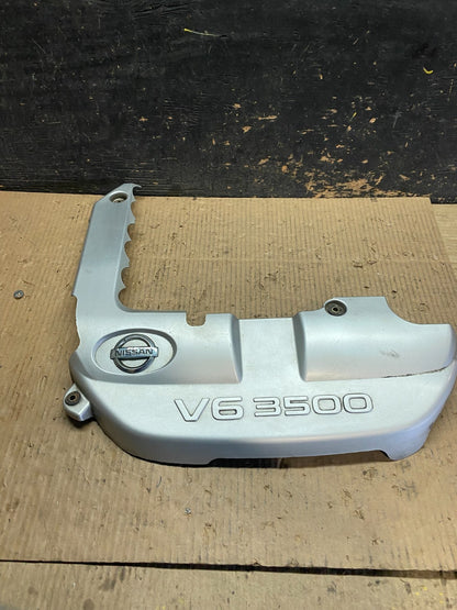 2001 to 2004 Nissan Pathfinder Engine Cover Ornament W6236 DG0
