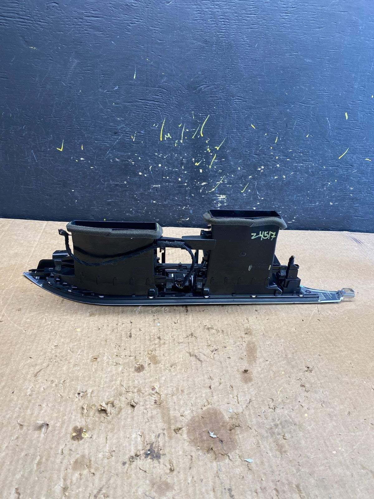 2012 to 2017 Audi A6 A7 Center Dashboard Air Vent OEM Z4517 DG4