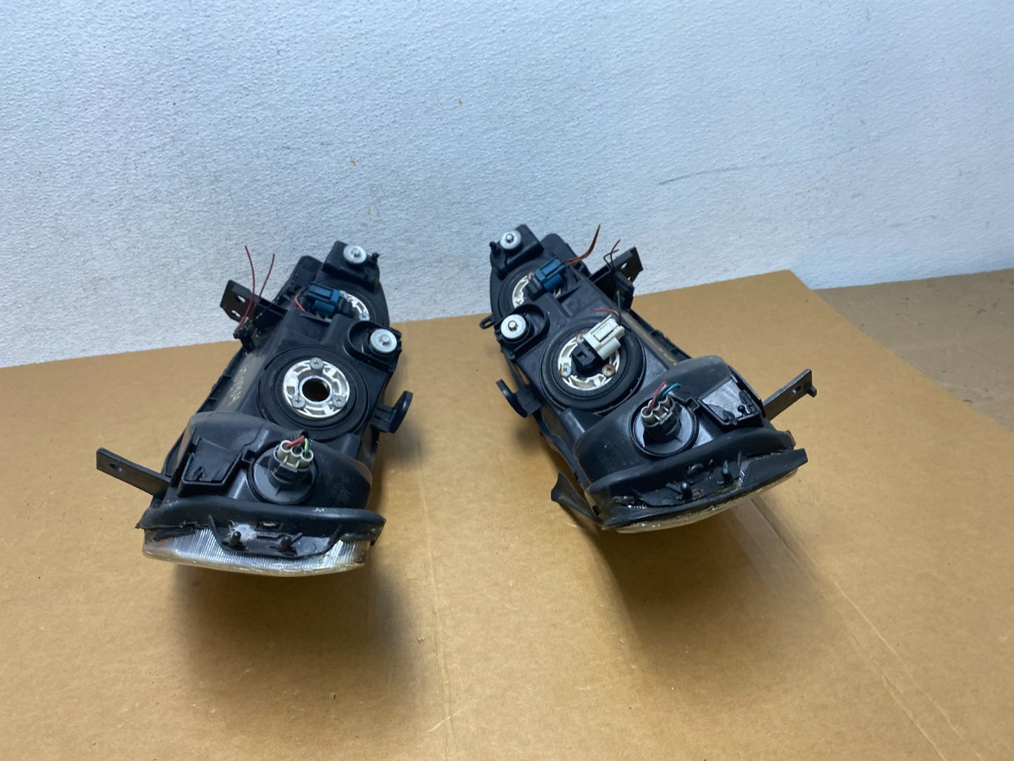 1998 to 2002 Honda Accord Left+Right Set Side Headlights AD8904 DW10