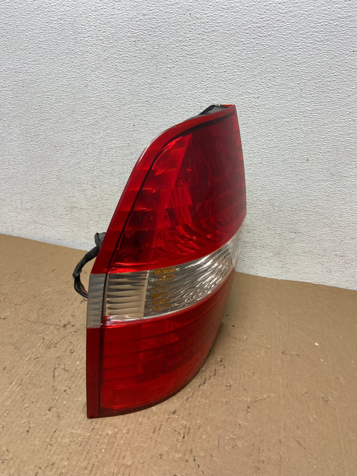 2001 2002 2003 Acura Mdx Left Driver Side Lh Tail Light AD8201 LK2