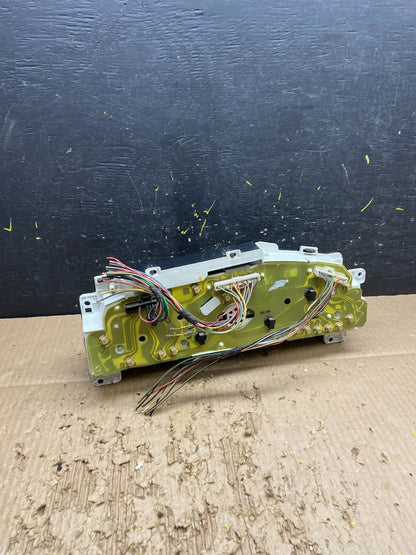 2001 - 2002 Ford Econoline E250 E350 Van Speedometer Instrument Cluster v7770 DG4